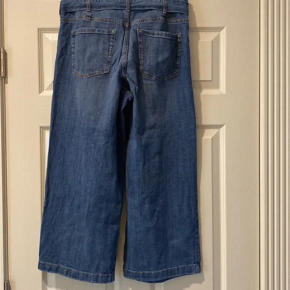 🌴🌴 Code Bleu wide leg crop jeans with tie belt - Picture 2 of 4